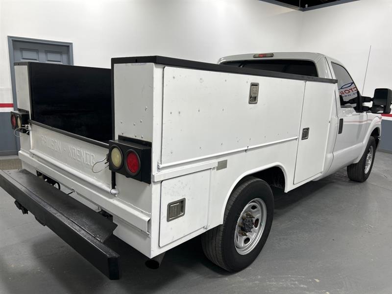 Ford F-250 SD XL 2WD 2011