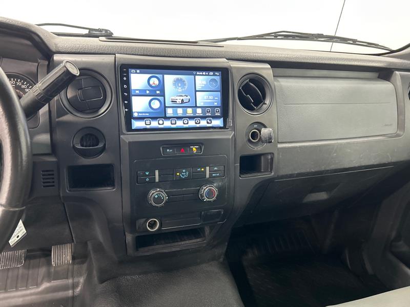 Ford F-150 XL 8-ft. Bed 2WD 2011