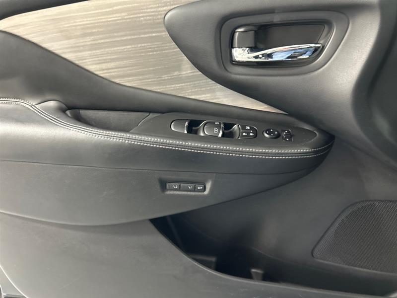 Nissan Murano S 2015