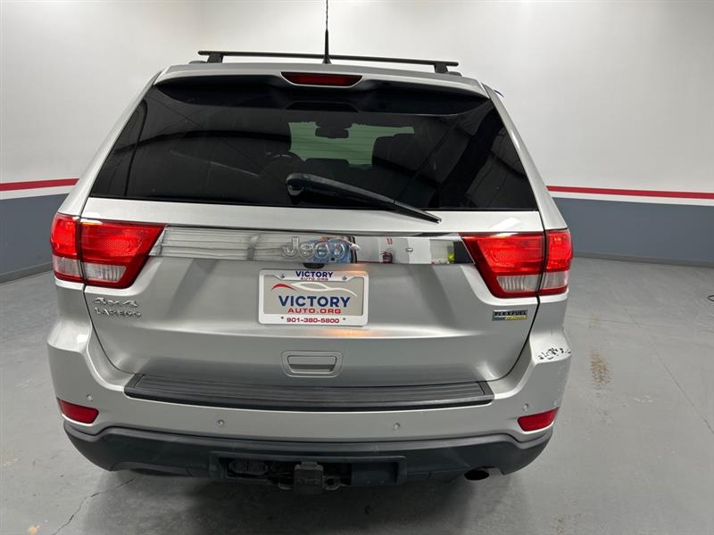 Jeep Grand Cherokee Laredo 4WD 2011