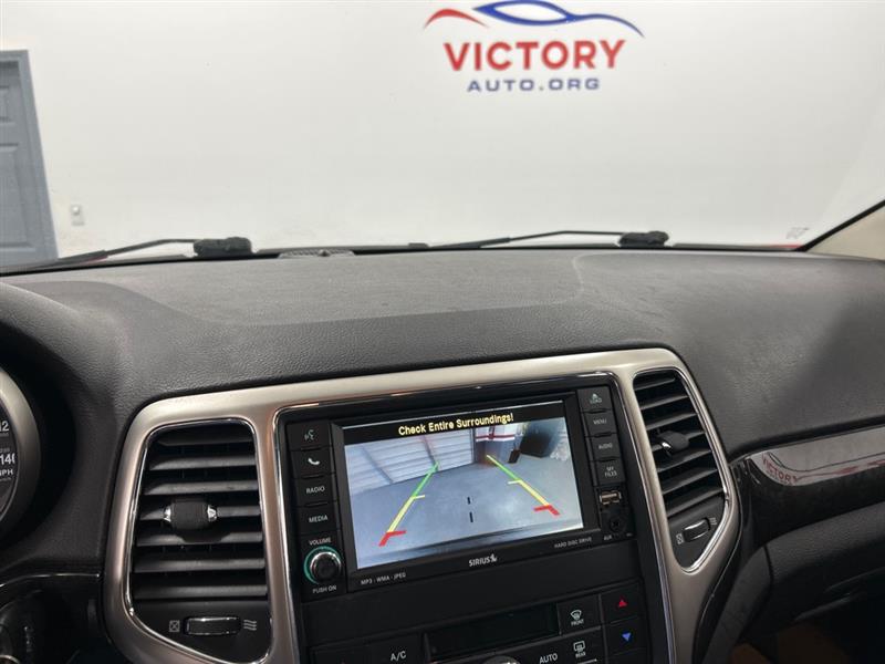 Jeep Grand Cherokee Laredo 4WD 2011