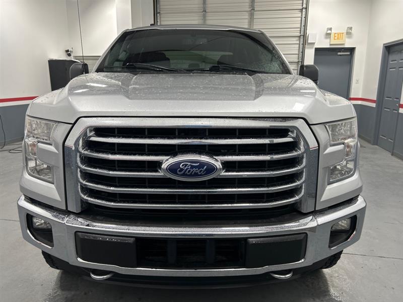 Ford F-150 XL SuperCrew 5.5-ft. Bed 4WD 2015