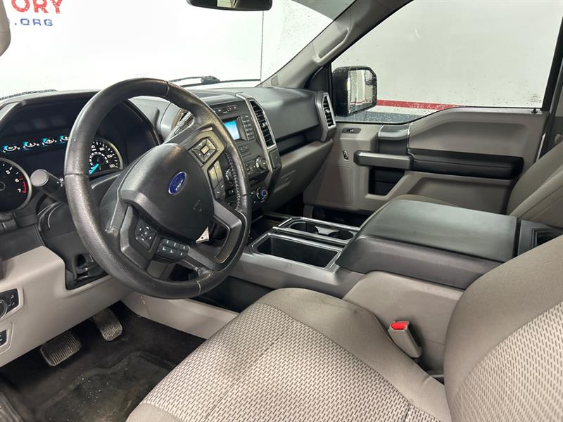 Ford F-150 XL SuperCrew 5.5-ft. Bed 4WD 2015