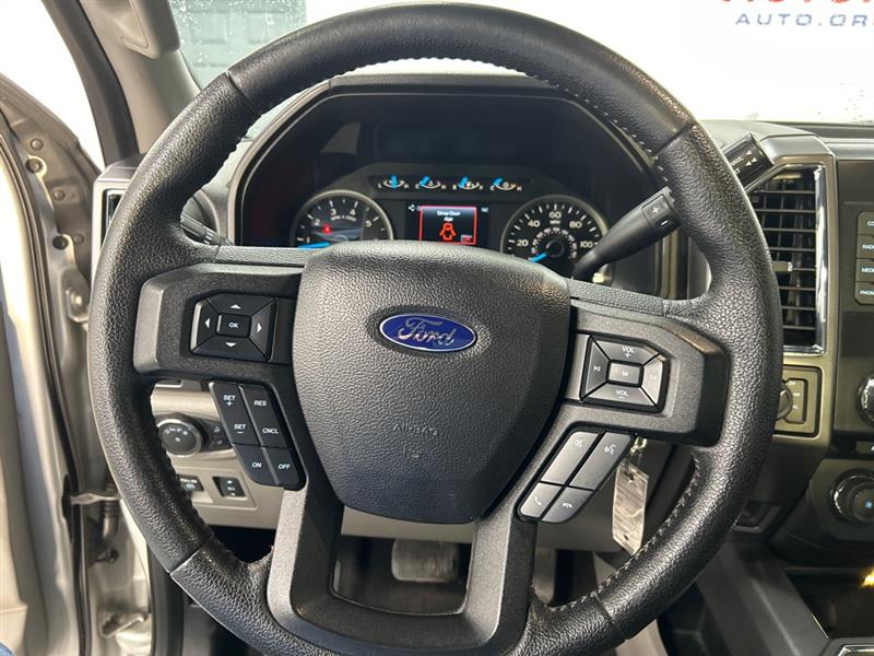 Ford F-150 XL SuperCrew 5.5-ft. Bed 4WD 2015