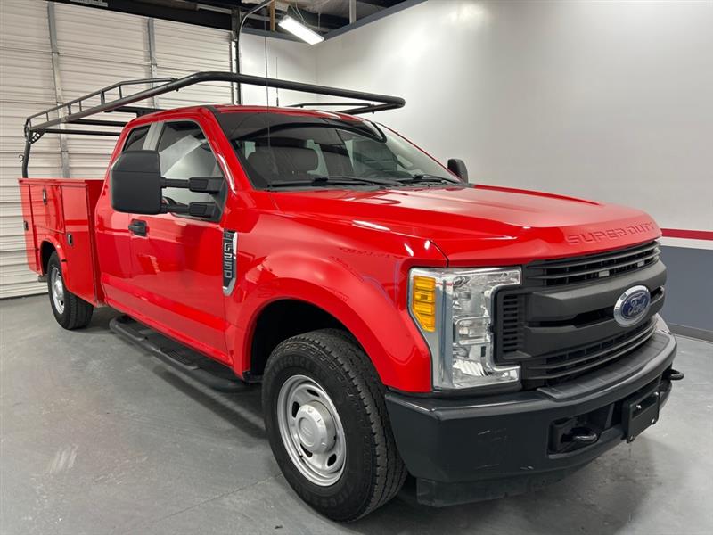 Ford F-250 SD XL SuperCab 2WD 2017