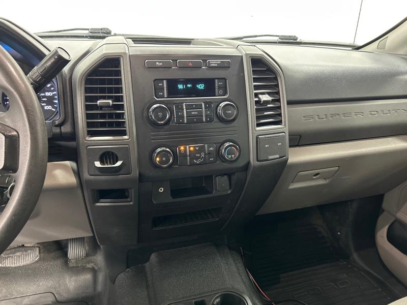 Ford F-250 SD XL SuperCab 2WD 2017