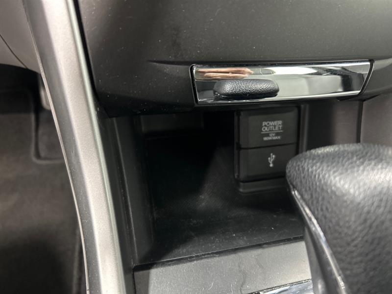 Honda Accord LX Sedan CVT 2013