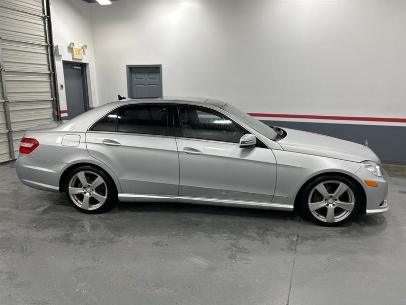 Mercedes-Benz E-Class E350 Sedan 2011