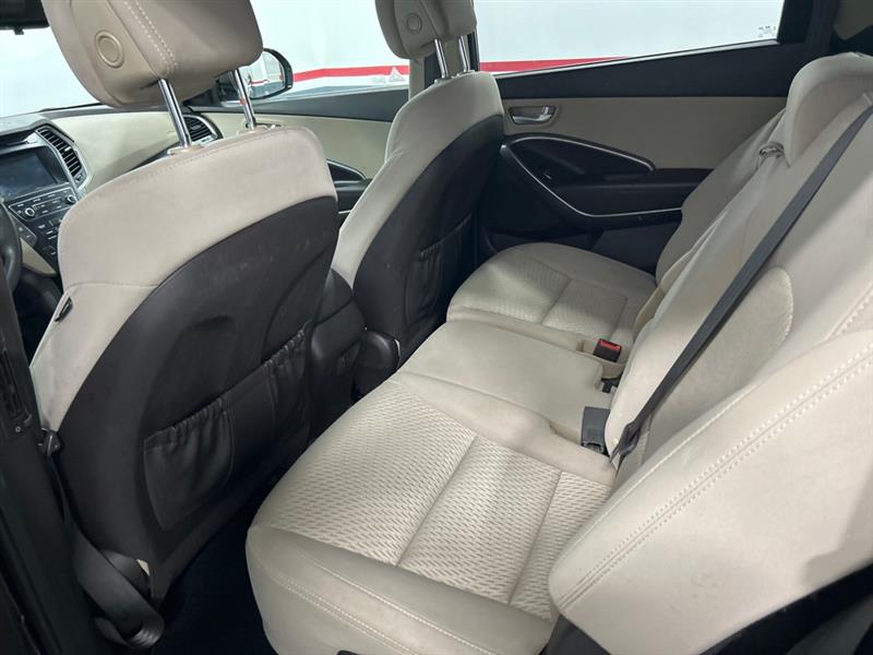 Hyundai Santa Fe SE FWD 2017