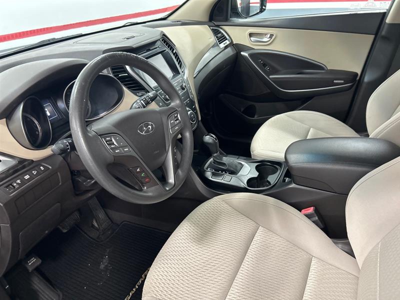 Hyundai Santa Fe SE FWD 2017