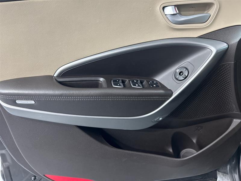 Hyundai Santa Fe SE FWD 2017