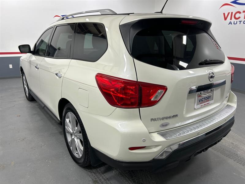 Nissan Pathfinder S 2WD 2018