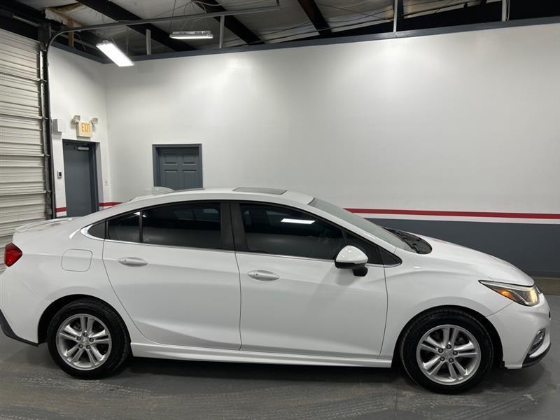 Chevrolet Cruze LT Auto 2018