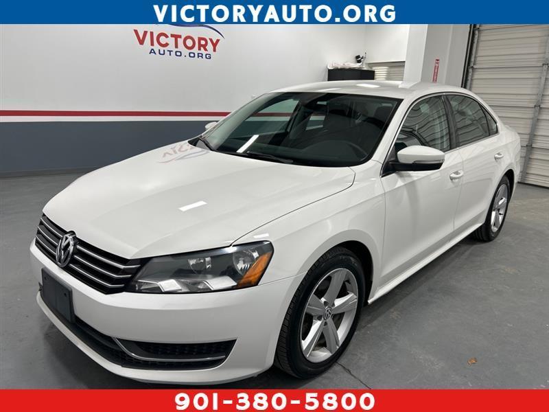2014 Volkswagen Passat SE