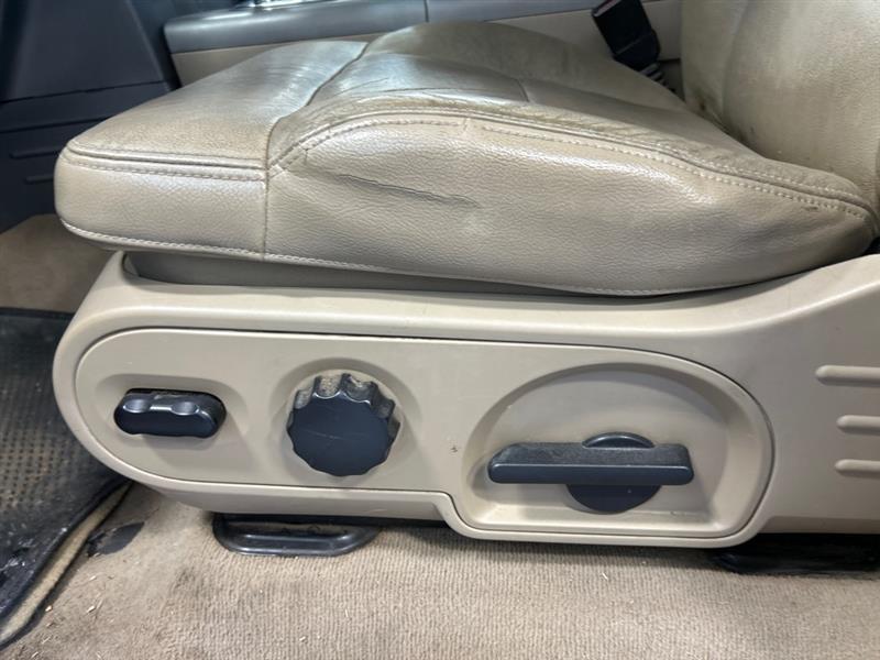 Ford F-150 XLT SuperCrew 4WD 2007