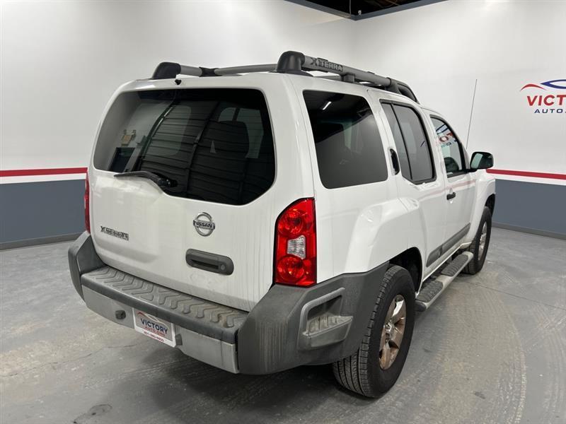 Nissan Xterra X 2WD 2012