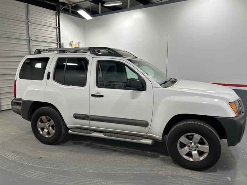 Nissan Xterra X 2WD 2012