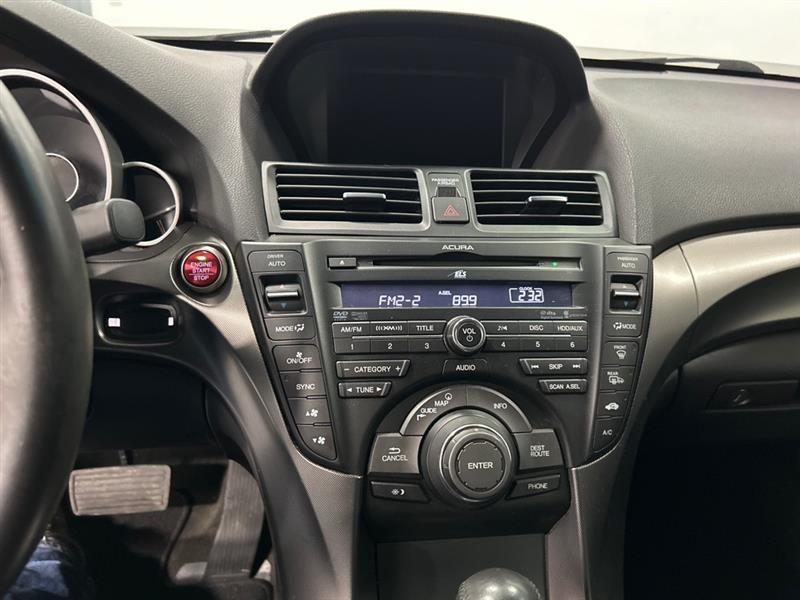 Acura TL 6-Speed AT with Tech Package and 18-In. WP 2013