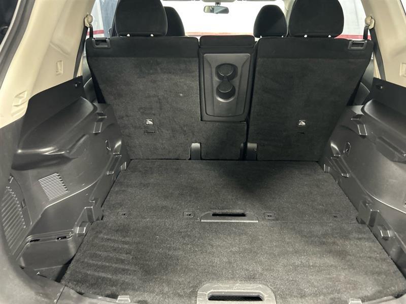 Nissan Rogue S 2WD 2014