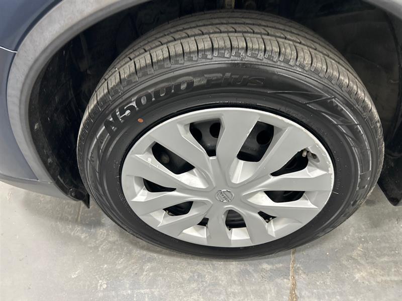 Nissan Rogue S 2WD 2014