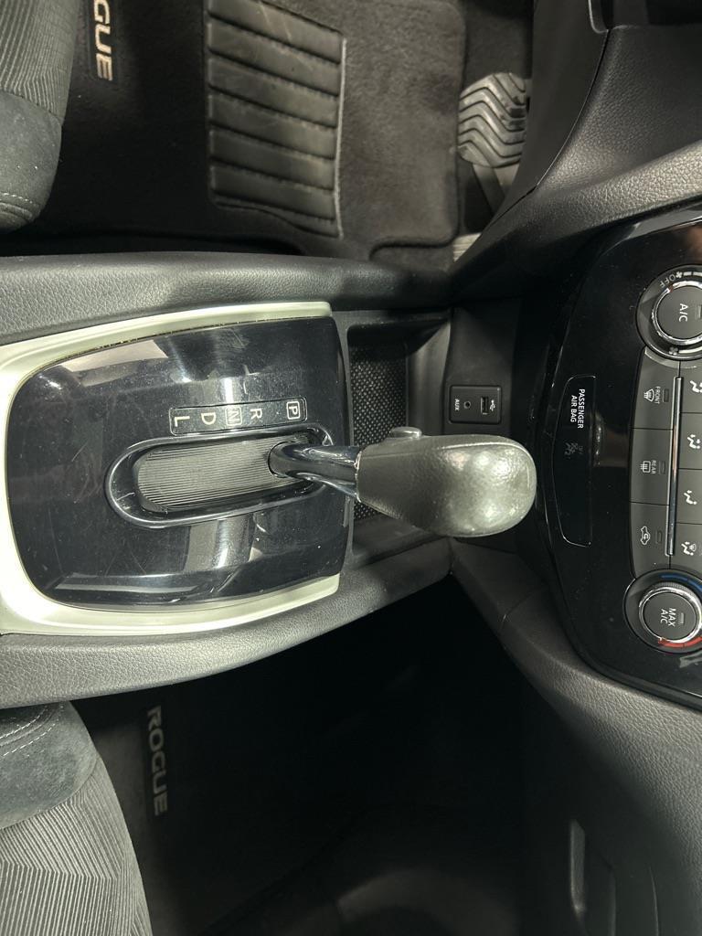Nissan Rogue S 2WD 2014