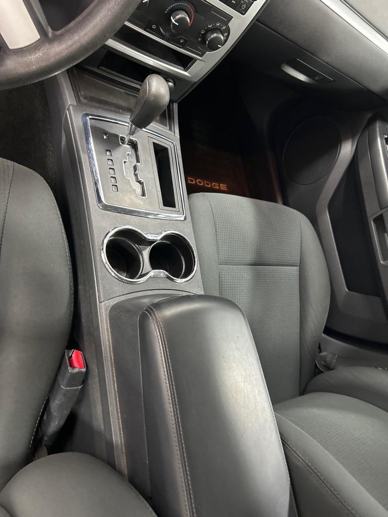 Dodge Charger SE 2008