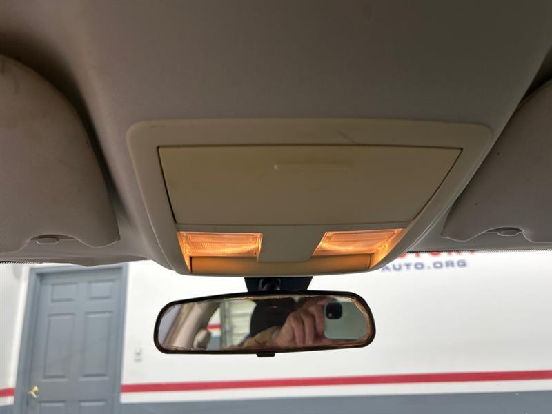 Dodge Charger SE 2008