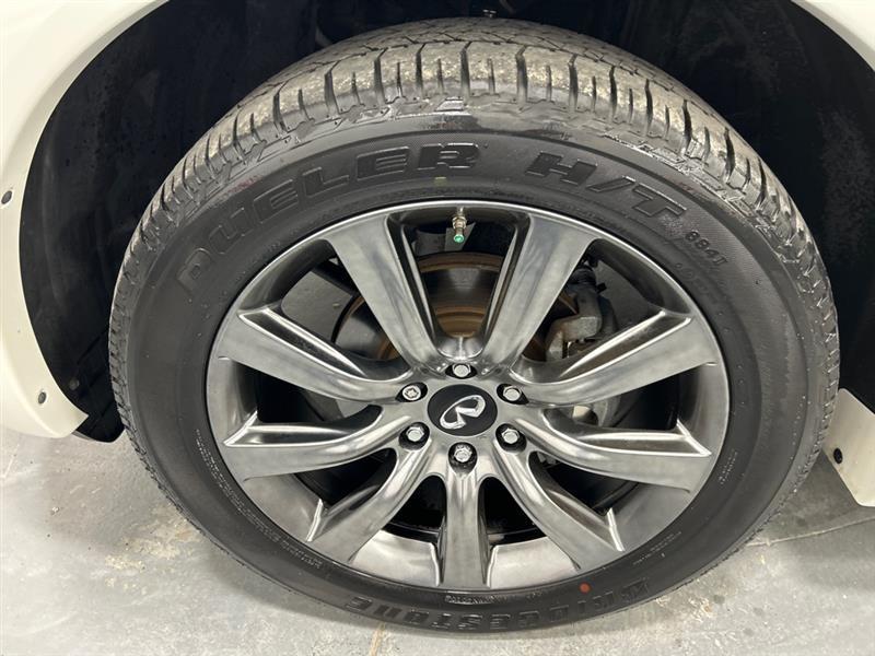 Infiniti QX80 2WD 2017