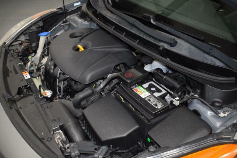 Hyundai Elantra GT A/T 2013