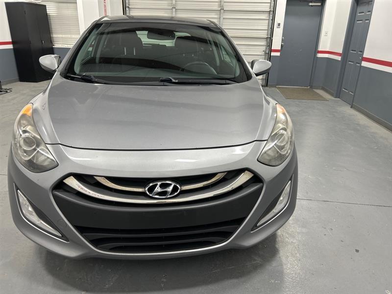 Hyundai Elantra GT A/T 2013