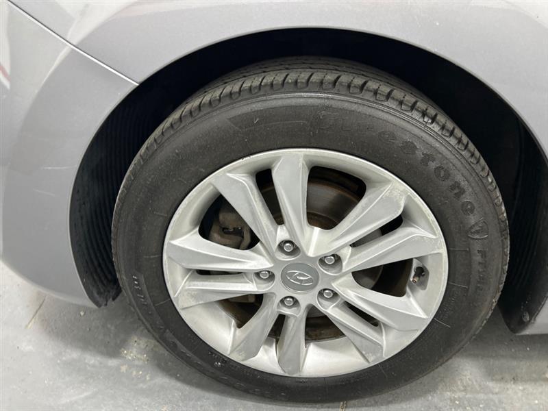 Hyundai Elantra GT A/T 2013