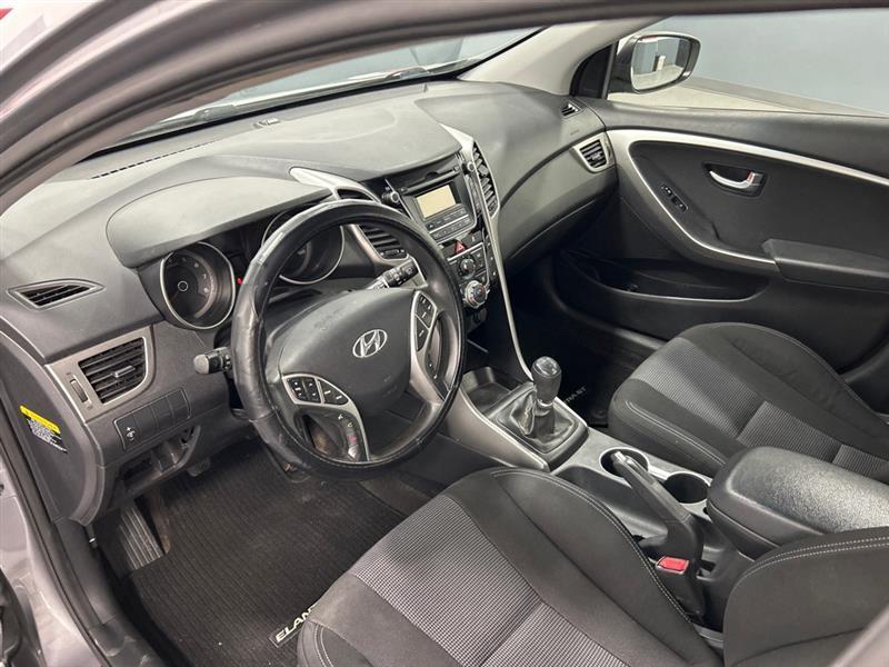 Hyundai Elantra GT A/T 2013