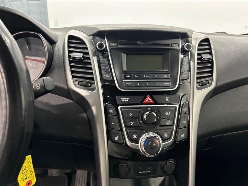 Hyundai Elantra GT A/T 2013