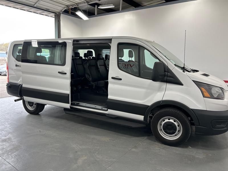 Ford Transit 350 Wagon Low Roof XL w/Sliding Pass. 148-in. WB 2020