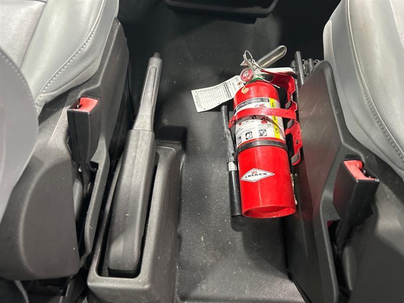 Ford Transit 350 Wagon Med. Roof XL w/Sliding Pass. 148-in. WB 2019