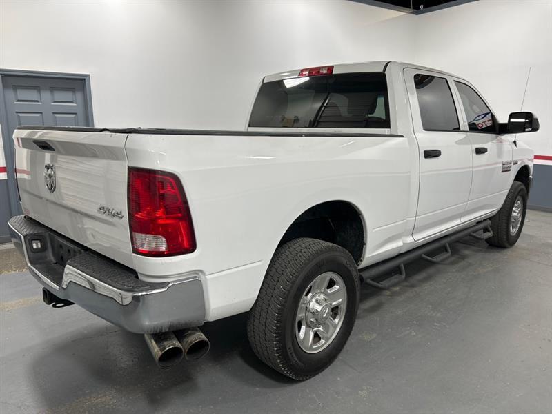 RAM 3500 Tradesman Crew Cab 4WD 2017