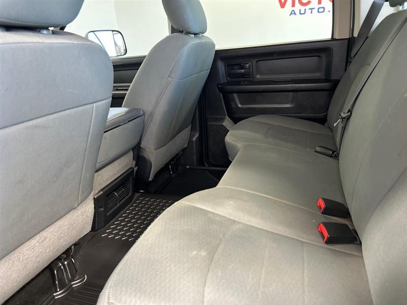 RAM 3500 Tradesman Crew Cab 4WD 2017