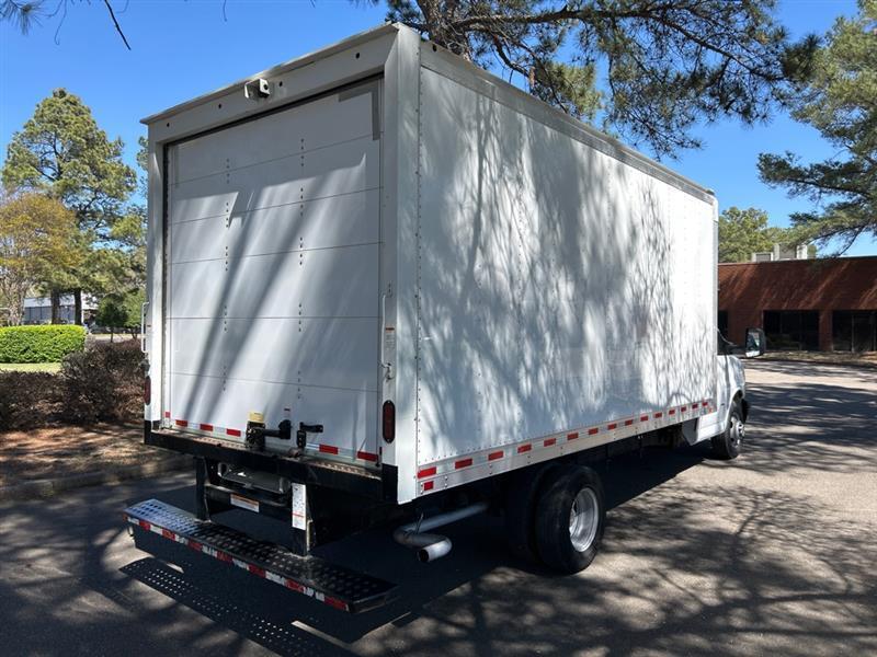 Chevrolet Express G3500 177" 2021