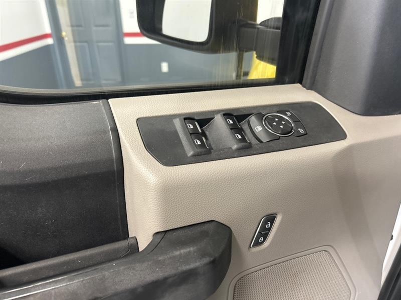 Ford F-250 SD XL Crew Cab 4WD 2019