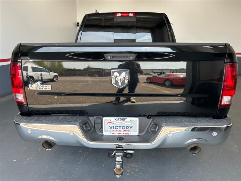 RAM 1500 SLT Crew Cab SWB 2WD 2015