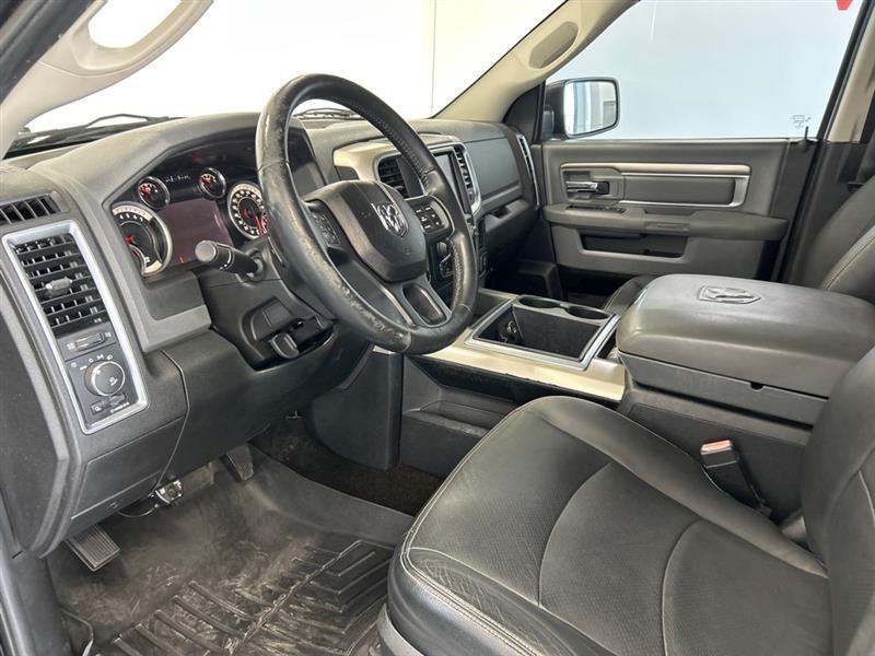 RAM 1500 SLT Crew Cab SWB 2WD 2015