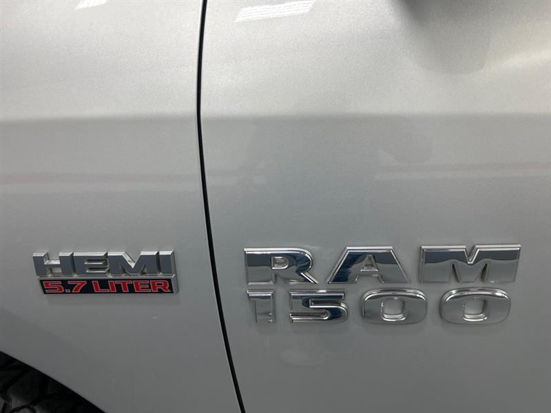 RAM 1500 SLT Crew Cab SWB 2WD 2013