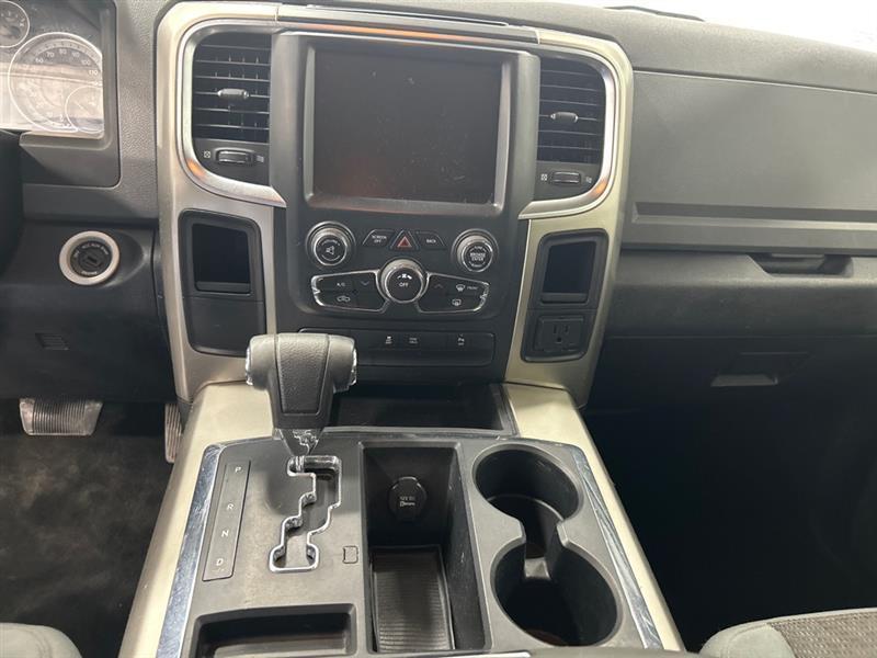 RAM 1500 SLT Crew Cab SWB 2WD 2013