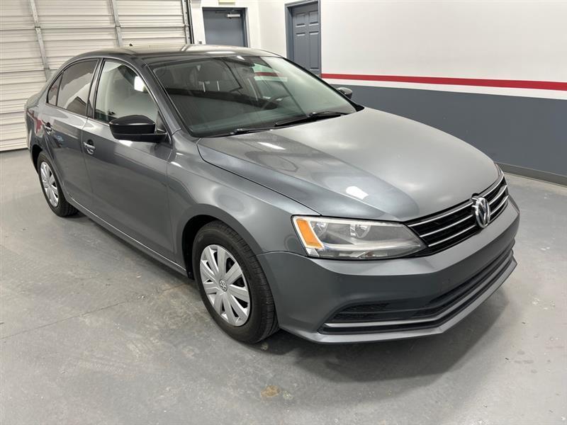 Volkswagen Jetta 1.4T S 6A 2016
