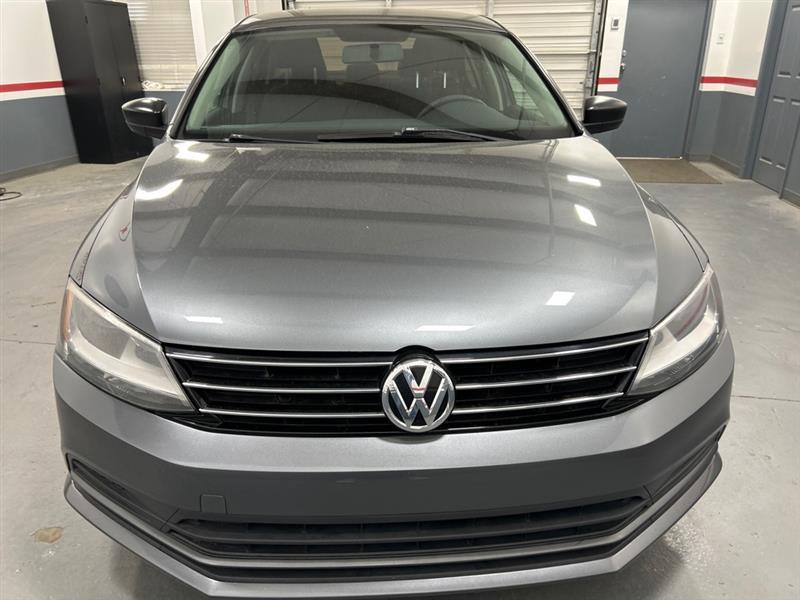 Volkswagen Jetta 1.4T S 6A 2016