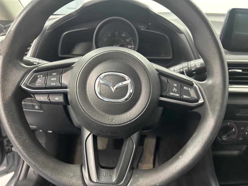 Mazda MAZDA3 i Sport AT 5-Door 2017