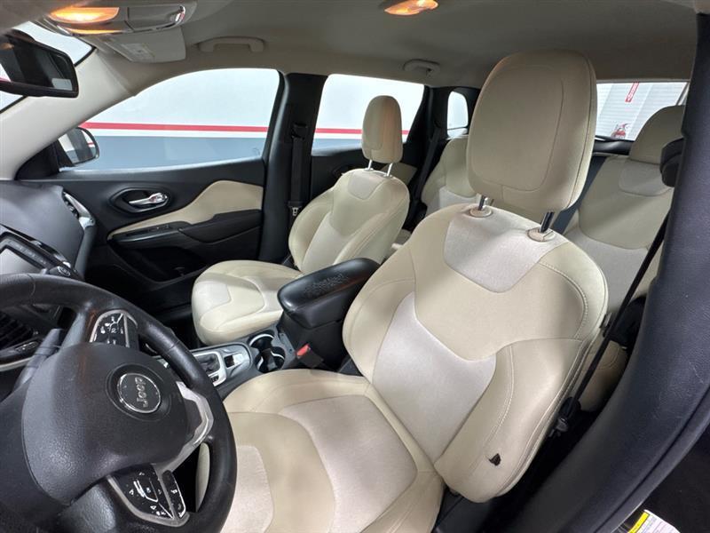 Jeep Cherokee Sport FWD 2015