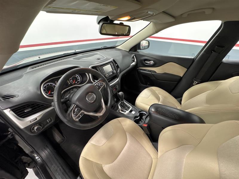 Jeep Cherokee Sport FWD 2015