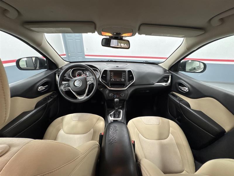 Jeep Cherokee Sport FWD 2015