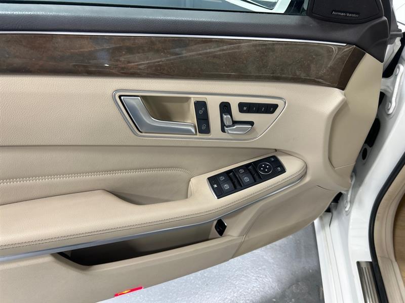 Mercedes-Benz E-Class E350 4MATIC Sedan 2014
